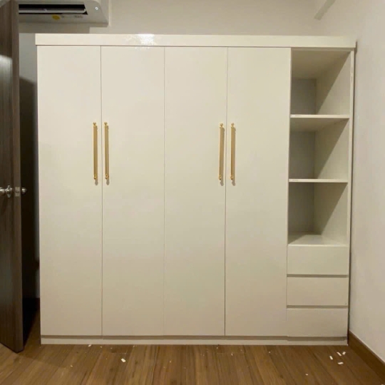 Tủ quần áo nhựa màu trắng